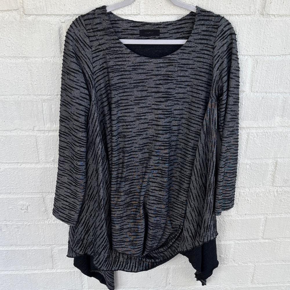 Luukaa Knit Draped Textured Tweed Black and Gray Long Sleeve Tunic sz L